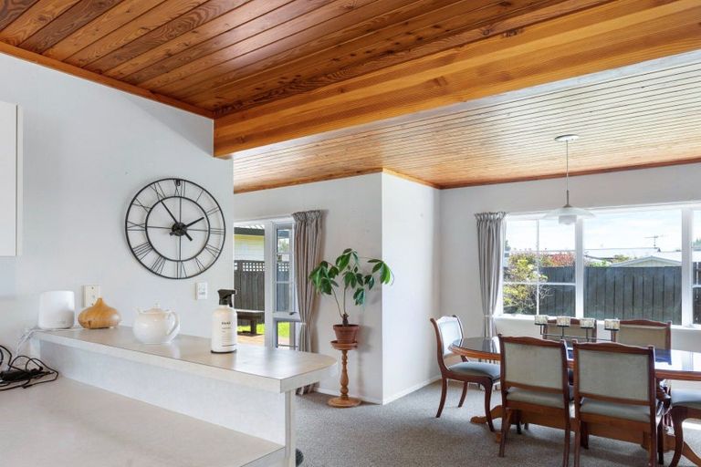 Photo of property in 4 Hunter Way, Otumoetai, Tauranga, 3110