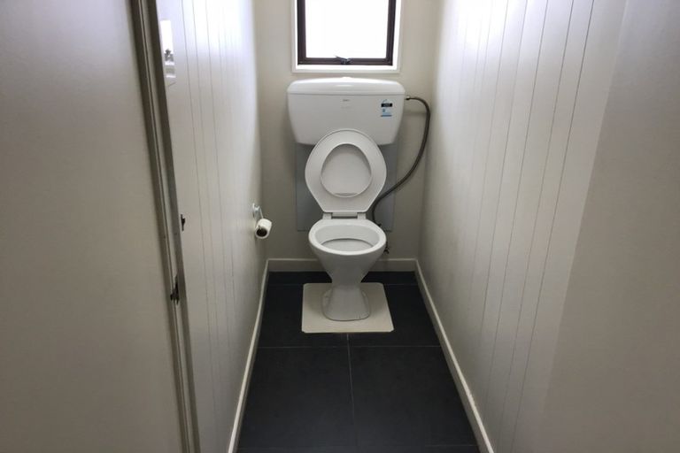 Photo of property in 17 Third Avenue, Avenues, Whangarei, 0110