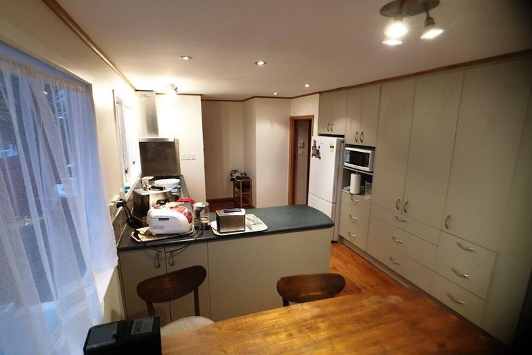 Photo of property in 32 Resolute Way, Papakura, 2110