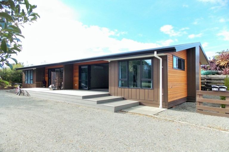 Photo of property in 2 Fergus Square, Te Anau, 9600