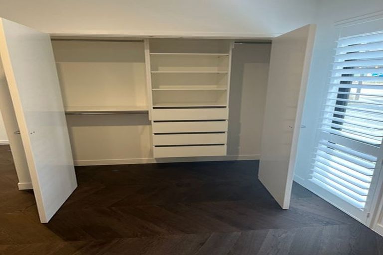 Photo of property in 2 Inder Street, Jacks Point, 9371