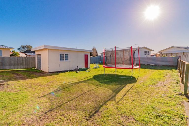 Photo of property in 144 Puriri Street, Castlecliff, Whanganui, 4501