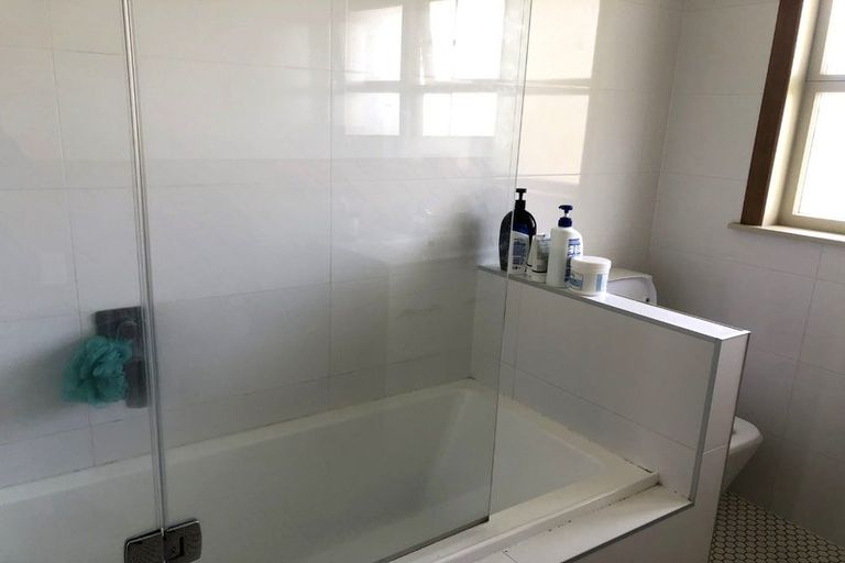 Photo of property in 2/168 Nixon Street, Hamilton East, Hamilton, 3216