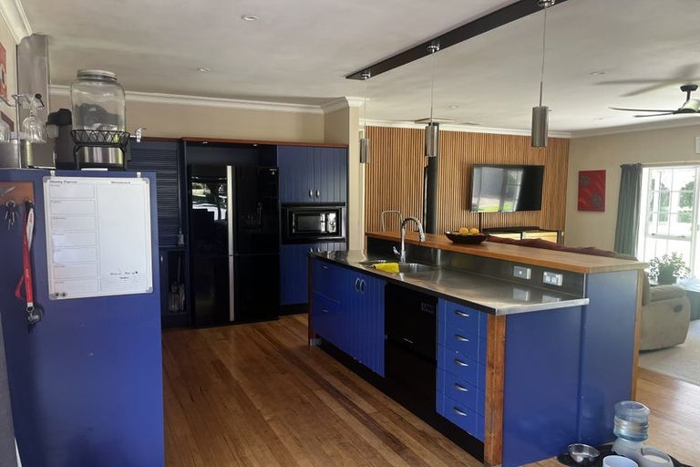 Photo of property in 10 Oakshott Road, Ngahinapouri, Te Awamutu, 3876