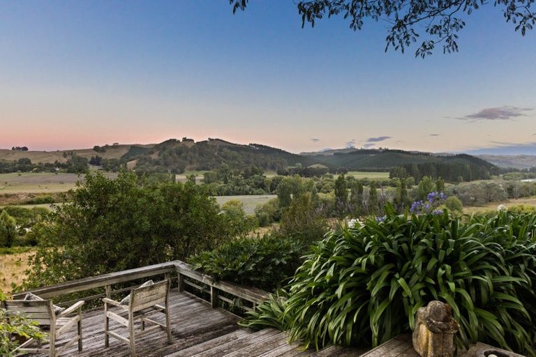 Photo of property in 35 Waimarama Road, Havelock North, 4294
