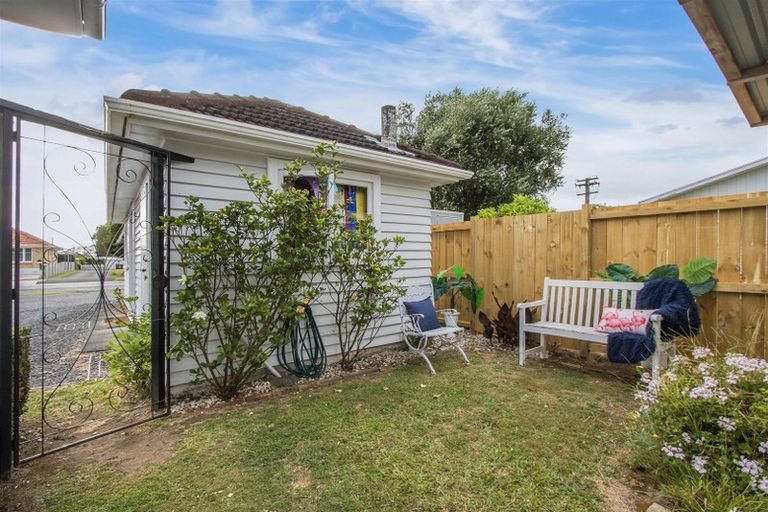 Photo of property in 21a Carisbrooke Street, Katikati, 3129