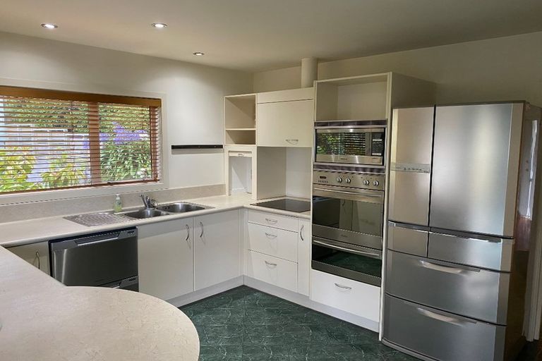 Photo of property in 89 Seatoun Heights Road, Seatoun, Wellington, 6022