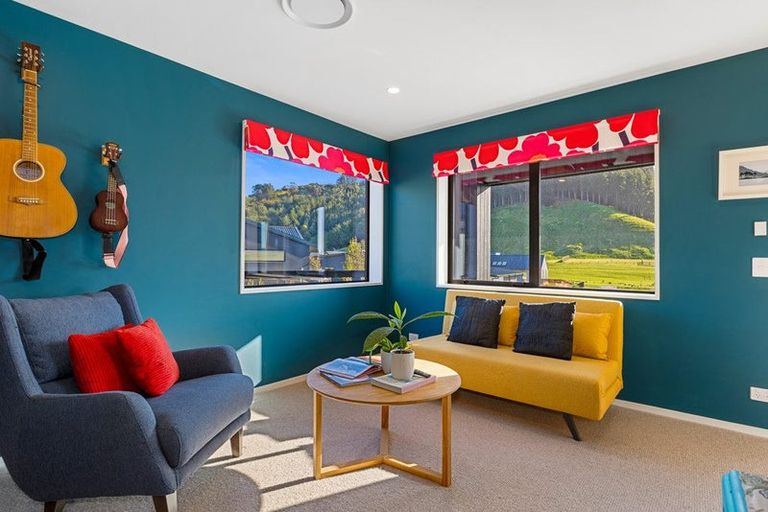 Photo of property in 14 Carex Rise, Cracroft, Christchurch, 8022