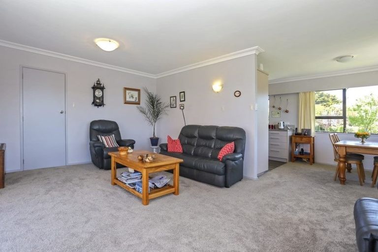 Photo of property in 4 Giles Way, Tanners Point, Katikati, 3177