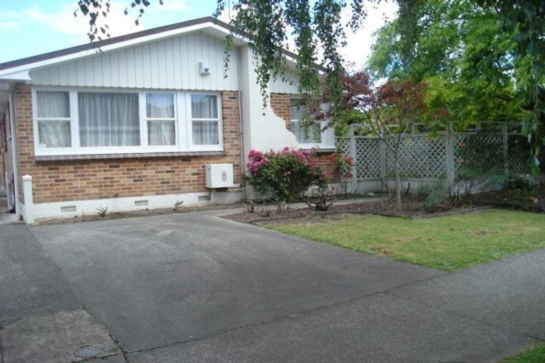 Photo of property in 17 Mcleod Street, Elderslea, Upper Hutt, 5018