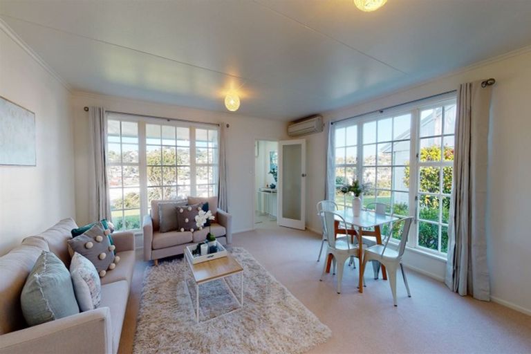 Photo of property in Regency Flats, 6/29-45 Miramar North Road, Miramar, Wellington, 6022