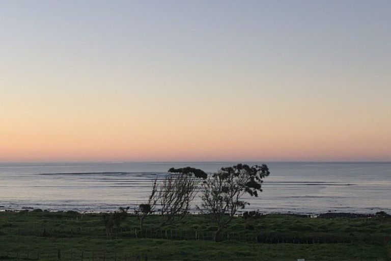 Photo of property in 46 Hume Street, Waitara, 4320