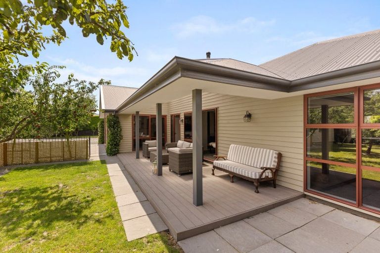 Photo of property in 17b Manor Drive, Rolleston, 7614