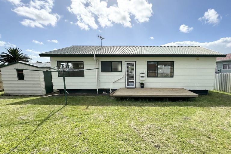 Photo of property in 21 Dunstan Place, Otara, Auckland, 2023