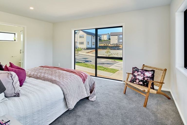 Photo of property in 69 Holystone Road, Whitby, Porirua, 5024