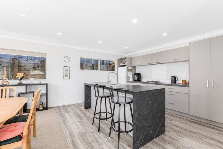 Photo of property in 19 Speldhurst Grove, Stokes Valley, Lower Hutt, 5019