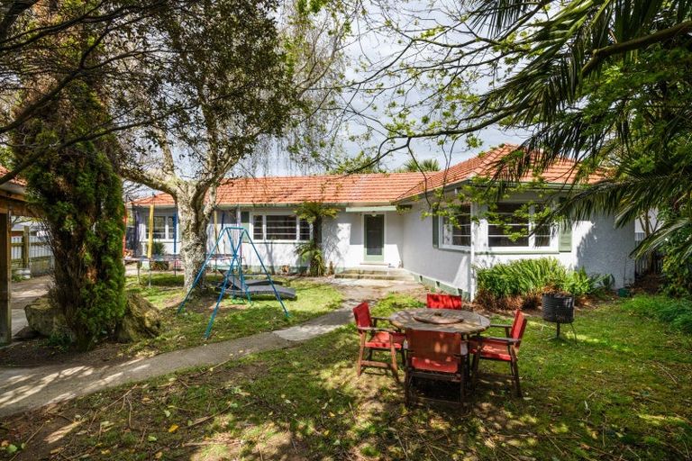 Photo of property in 10 Liverpool Street, Takaro, Palmerston North, 4412