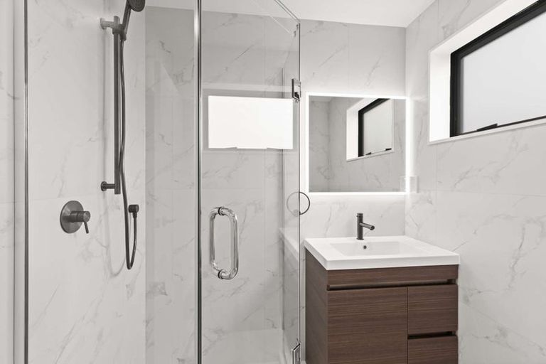 Photo of property in 8/418 Richardson Road, Mount Roskill, Auckland, 1041