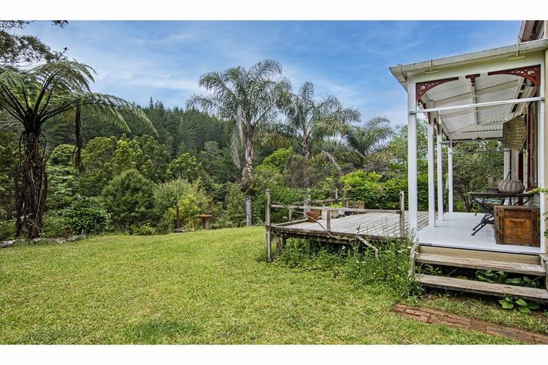 Photo of property in 106 Trounson Park Road, Kaihu, Dargaville, 0379