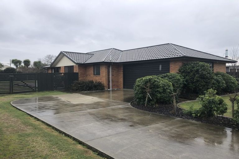 Photo of property in 32 Shelley Street, Rolleston, 7614