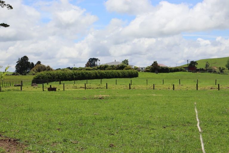 Photo of property in 221 Stanley Road, Te Popo, Stratford, 4394