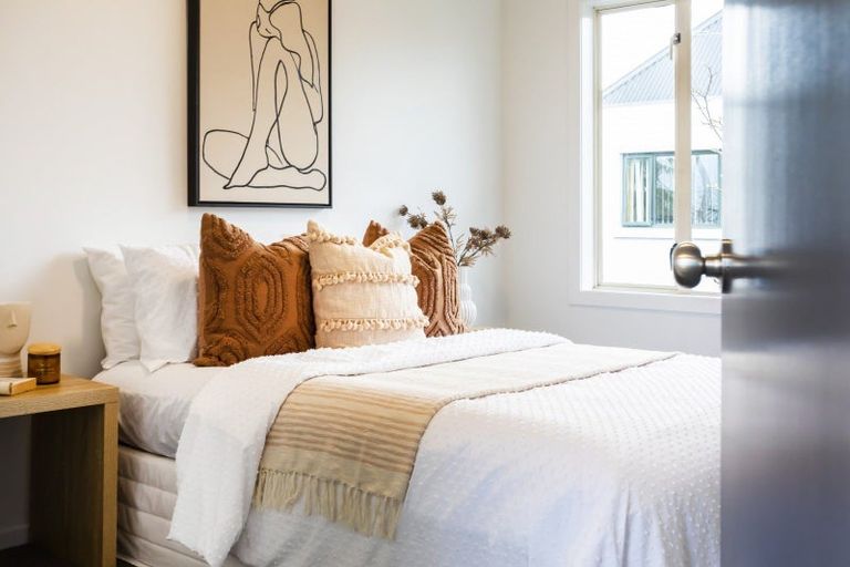 Photo of property in 1/34 Mona Vale Avenue, Riccarton, Christchurch, 8011