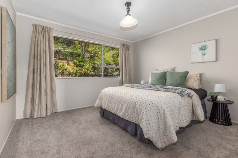 Photo of property in 10 Bosun Terrace, Whitby, Porirua, 5024
