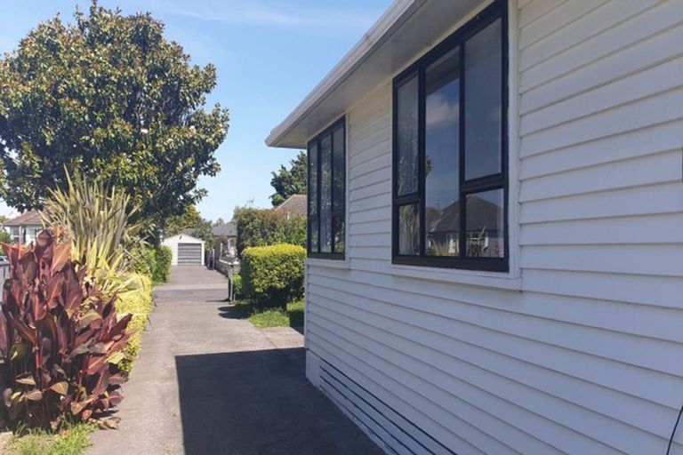 Photo of property in 408 Hinau Street, Saint Leonards, Hastings, 4120