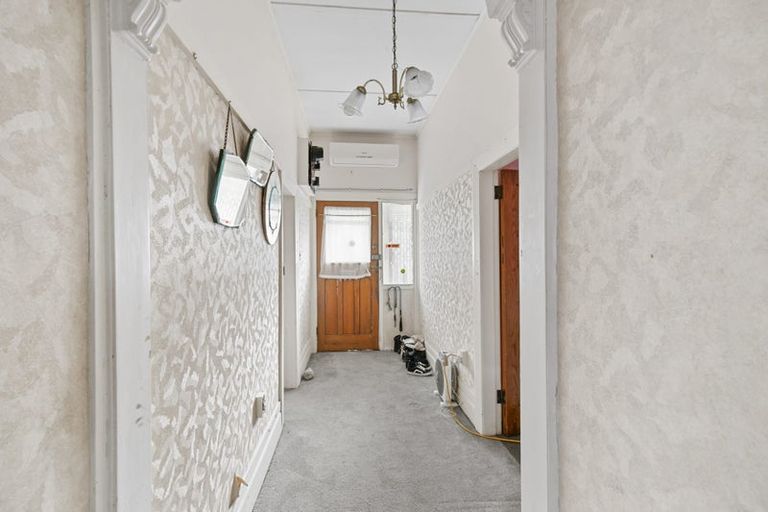 Photo of property in 39 Hohiria Road, Hataitai, Wellington, 6021