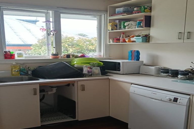 Photo of property in 3/10a Straven Road, Riccarton, Christchurch, 8011