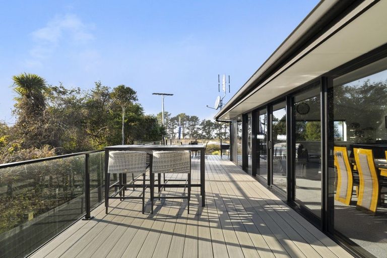 Photo of property in 144 Moturata Road, Taieri Beach, Taieri Mouth, 9091