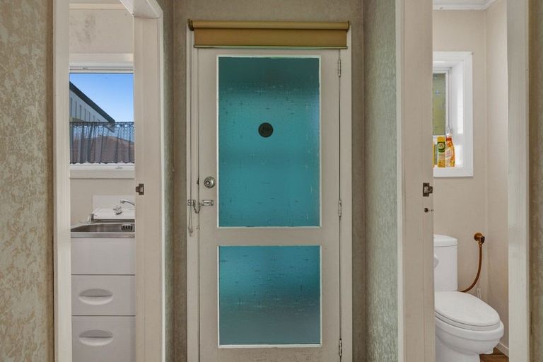 Photo of property in 23b Pukekohatu Street, Waitara, 4320