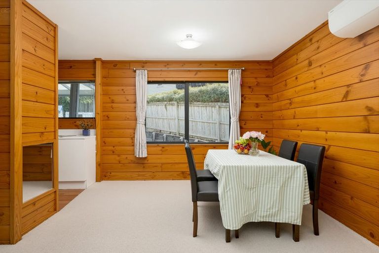 Photo of property in 5/7 Duncan Avenue, Te Atatu South, Auckland, 0610