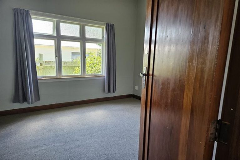 Photo of property in 22 Ngaio Street, West End, Palmerston North, 4412
