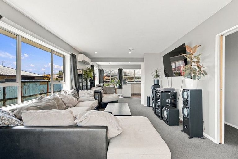 Photo of property in 3 Riwai Street, Templeton, Christchurch, 8042