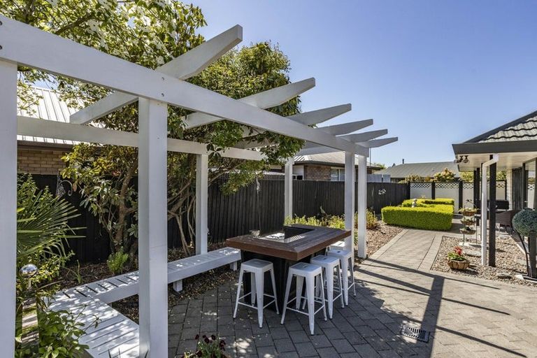 Photo of property in 2 Matthews Street, Kaiapoi, 7630