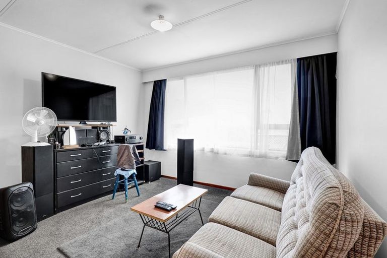 Photo of property in 49 Wynyard Street, Bell Block, New Plymouth, 4312