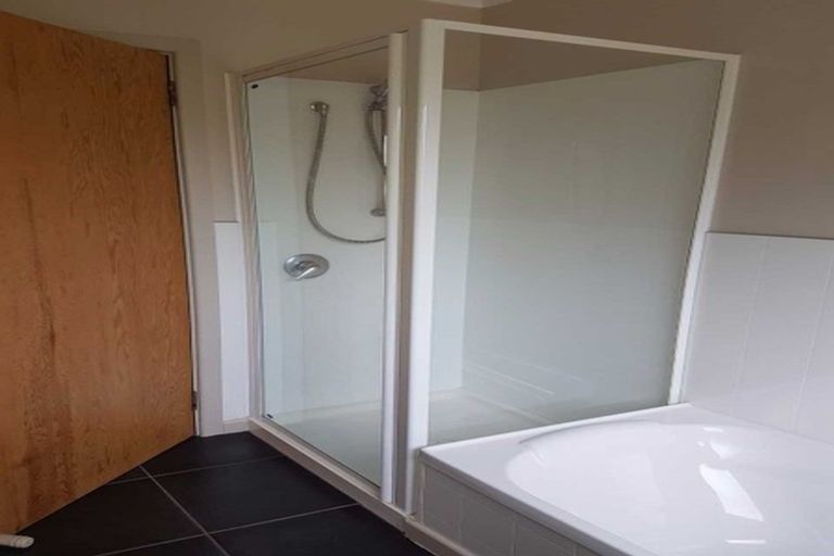 Photo of property in 8 Mahuri Road, Otatara, Invercargill, 9879