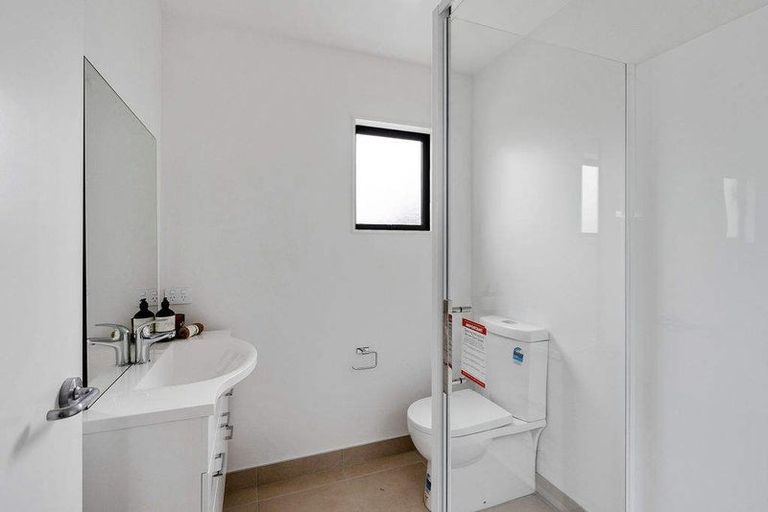 Photo of property in 13/69 Suva Street, Upper Riccarton, Christchurch, 8041