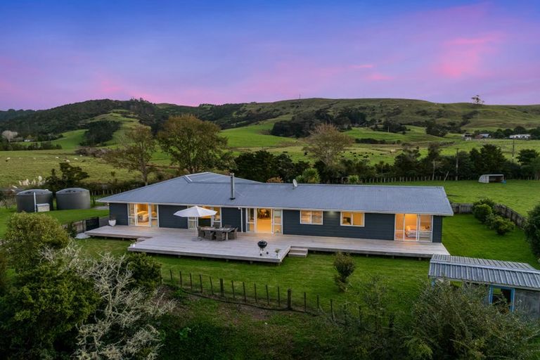 Photo of property in 1331 Whangaripo Valley Road, Whangaripo, Wellsford, 0972