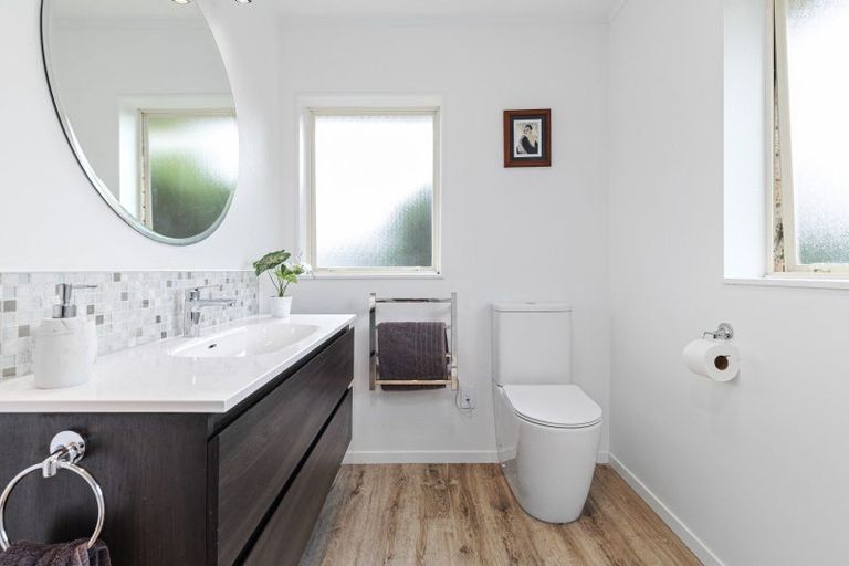 Photo of property in 2/32 Prospect Terrace, Pukekohe, 2120