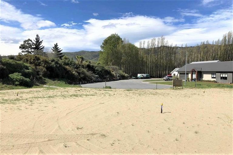Photo of property in 3 The Dunes, Cromwell, 9310