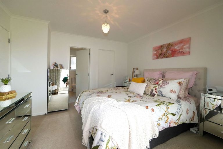 Photo of property in 73 Arataki Road, Havelock North, 4130