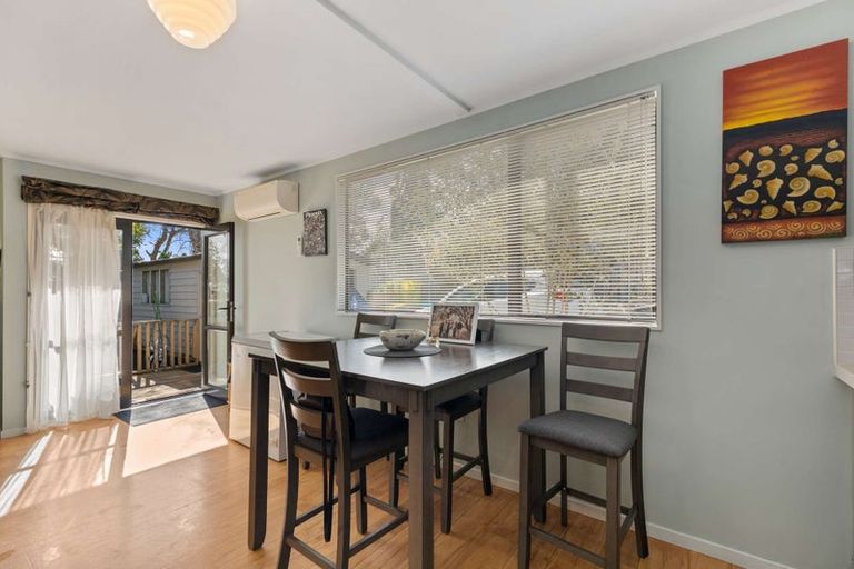 Photo of property in 115b Beach Road, Pahurehure, Papakura, 2113