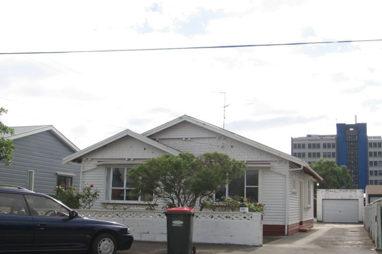 Photo of property in 25 Elizabeth Street, Petone, Lower Hutt, 5012