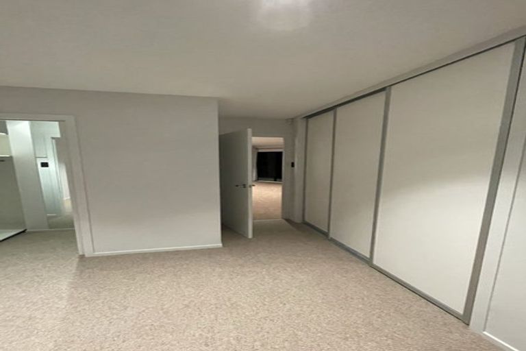 Photo of property in 7 Cromwell Place, Pukekohe, 2120