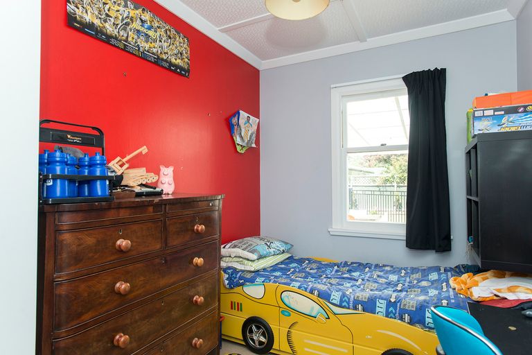 Photo of property in 17 Richardson Avenue, Whataupoko, Gisborne, 4010