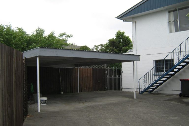 Photo of property in 2/22 Clare Road, St Albans, Christchurch, 8014