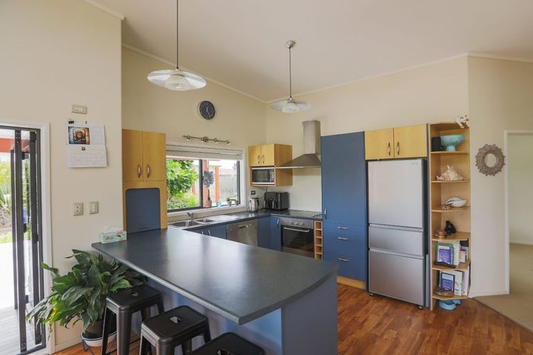 Photo of property in 10 Somners Way, Waipu, 0510