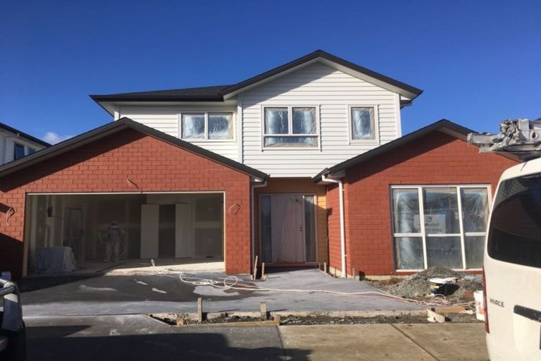 Photo of property in 6 Rauaruhe Road, Karaka, Papakura, 2113